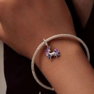 JBX CHARM MY UNICORN SILVER til armbånd på hånden thumbnail
