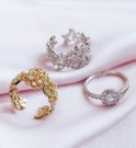 Lily and Rose Laurel ring - Gold thumbnail