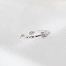 Lily and Rose Ada ring crystal thumbnail