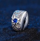 JBX CHARM STJERNESTØV SILVER CRYSTAL PÅ MARINEBLÅ BAKGRUNN thumbnail