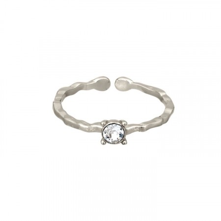 Ada ring crystal