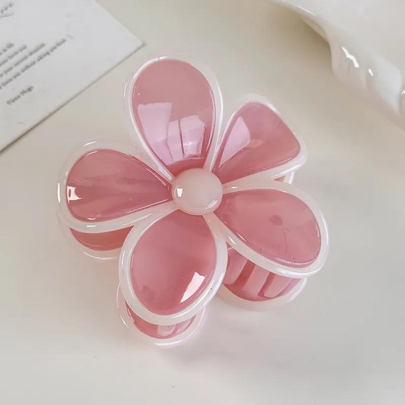 AVI Accessories Camelia hairclip pink