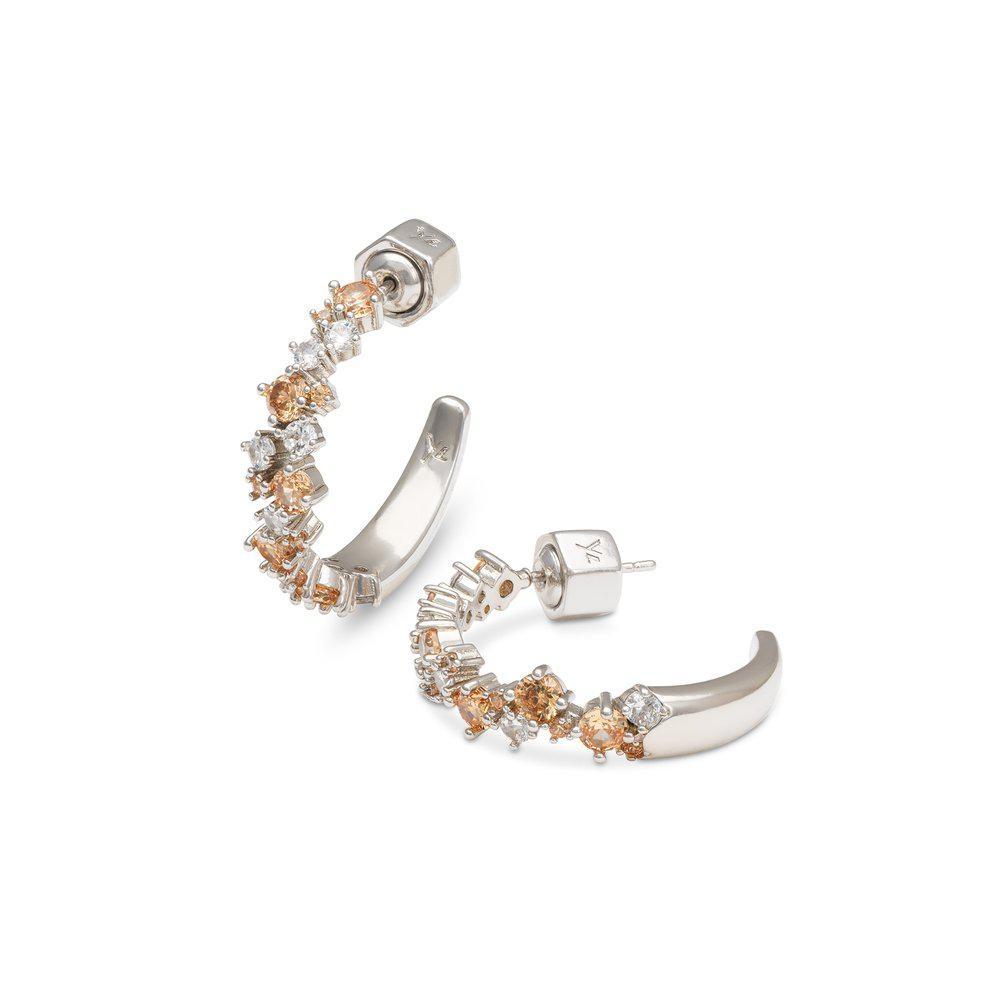 Ylva Li Meadow avantgarde earrings - Light champagne