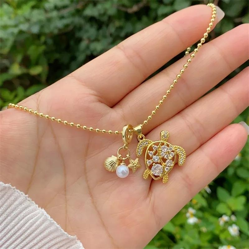 AVI Jewels Ocean Spirit necklace