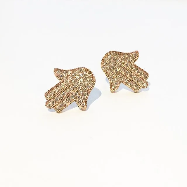 NÆRBILD AV HAMSA HAND EARRINGS ROSE GOLD EDITION